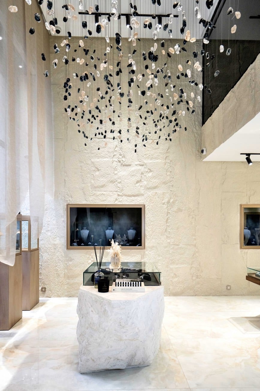 Big Rock — hall de boutique